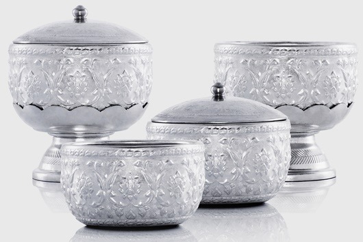 เครื่องครัวลายไทย